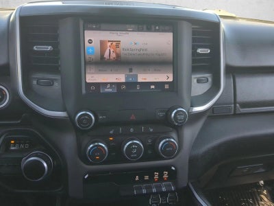 2022 RAM 1500 Big Horn Quad Cab 4x2 6'4" Box