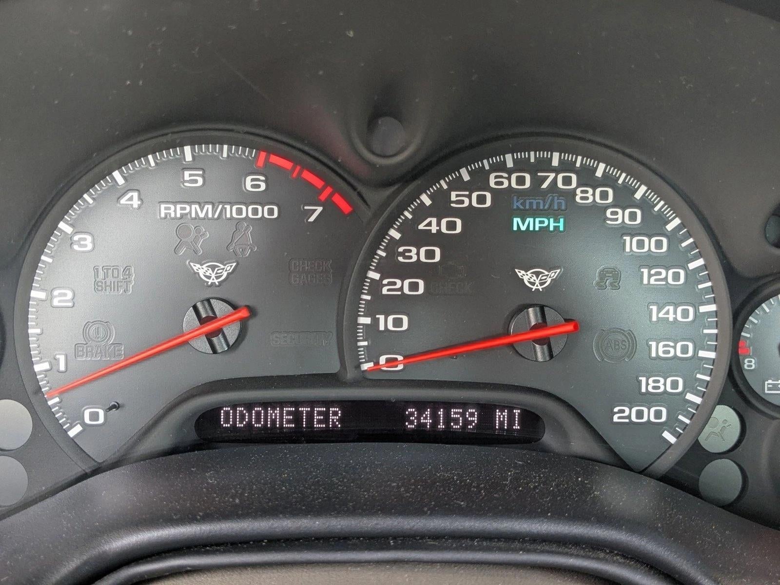 2004 Chevrolet Corvette Base