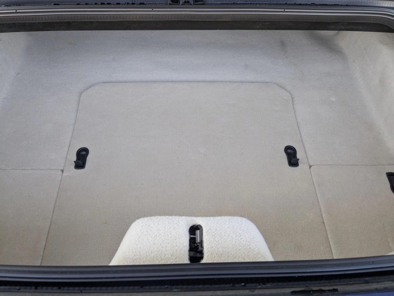 2004 Chevrolet Corvette Base