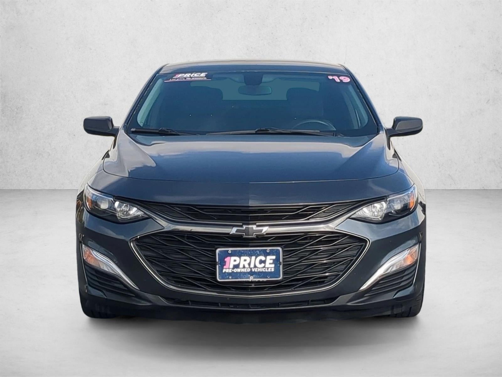 Used 2019 Chevrolet Malibu 1RS with VIN 1G1ZG5ST6KF184411 for sale in Santa Clarita, CA