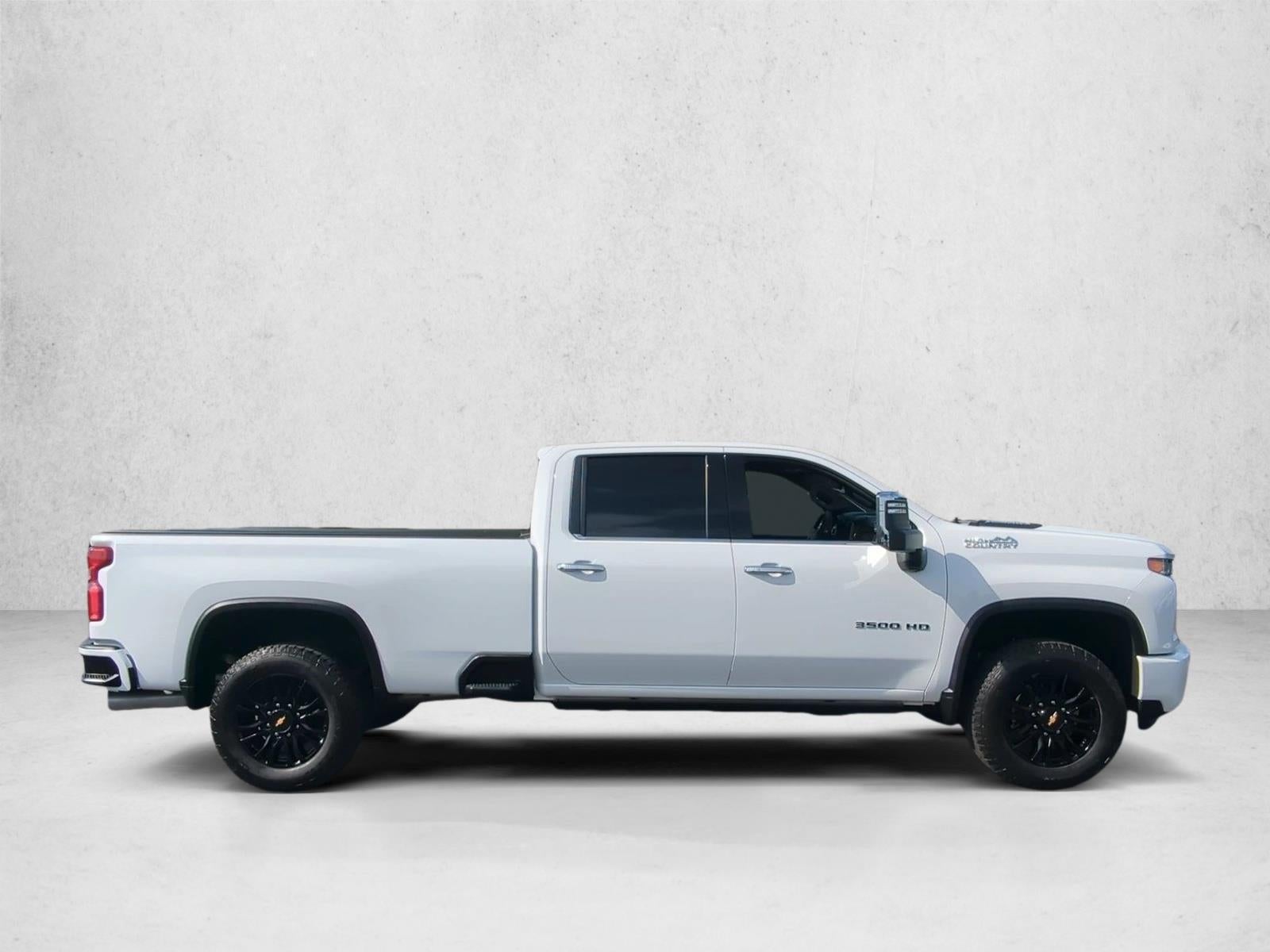 2022 Chevrolet Silverado 3500 HD High Country
