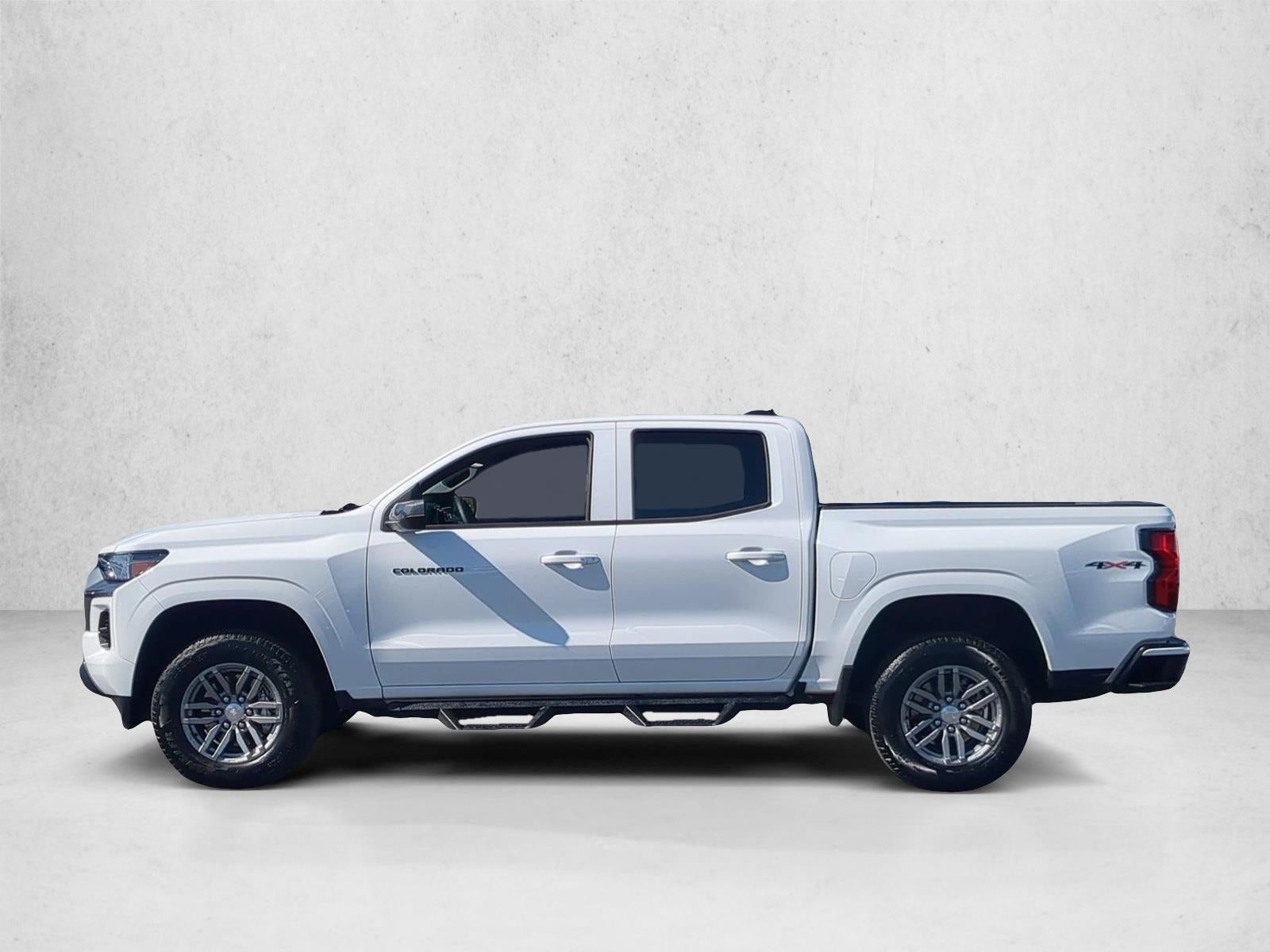 2025 Chevrolet Colorado WT/LT
