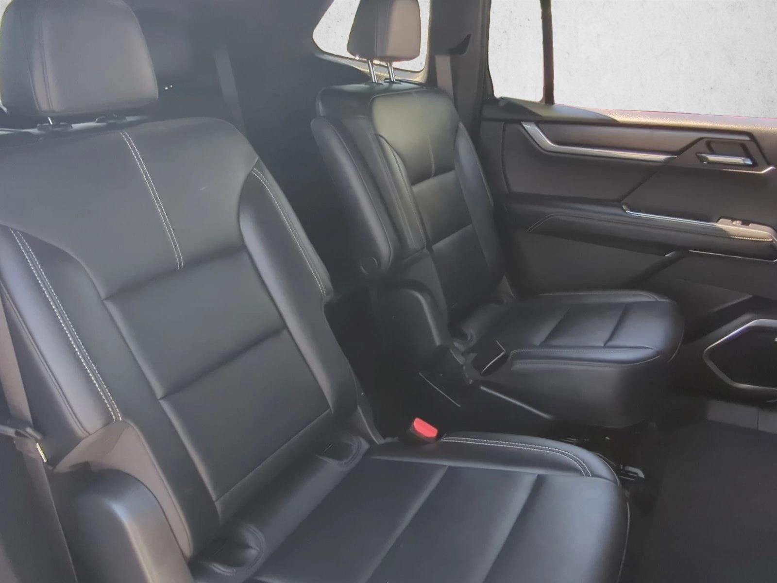2024 GMC Acadia Elevation