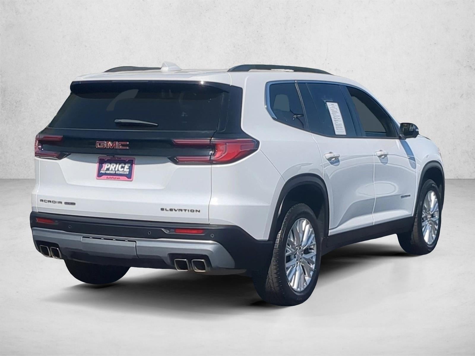 2024 GMC Acadia Elevation