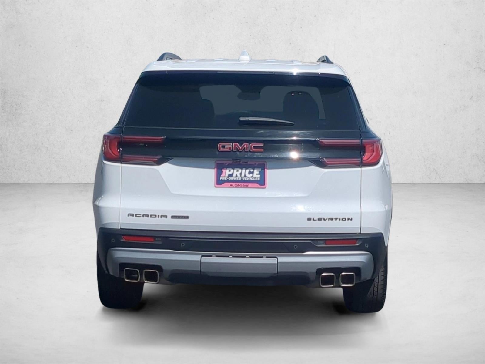 2024 GMC Acadia Elevation