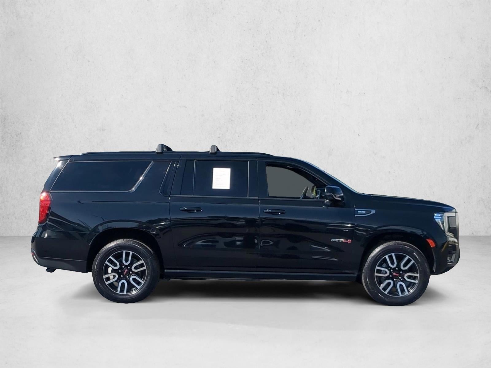2021 GMC Yukon XL AT4