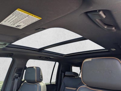 2023 GMC Yukon XL AT4