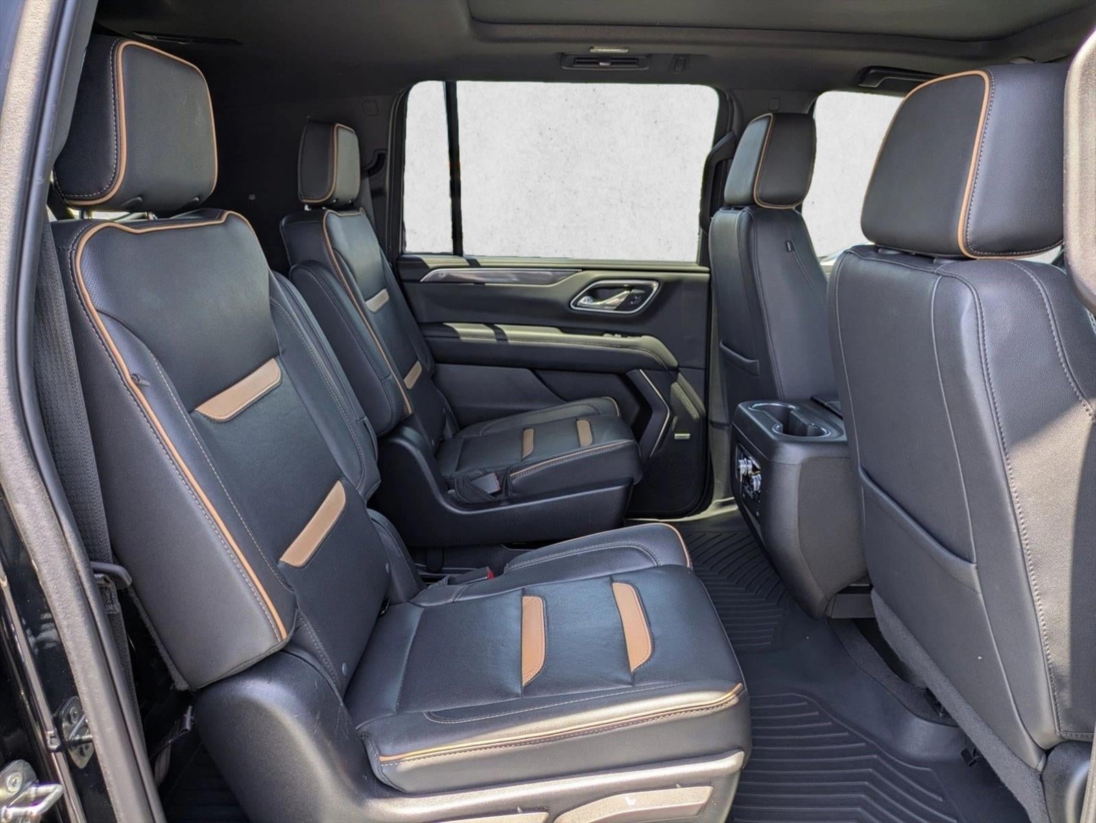 2023 GMC Yukon XL AT4