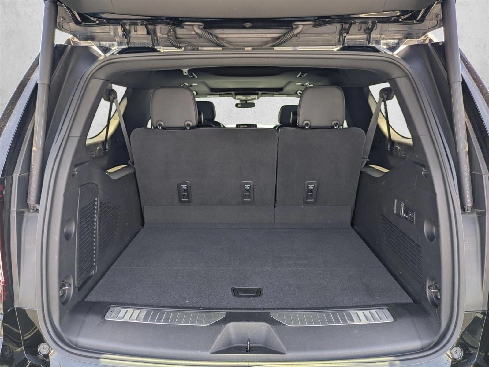 2023 GMC Yukon XL AT4