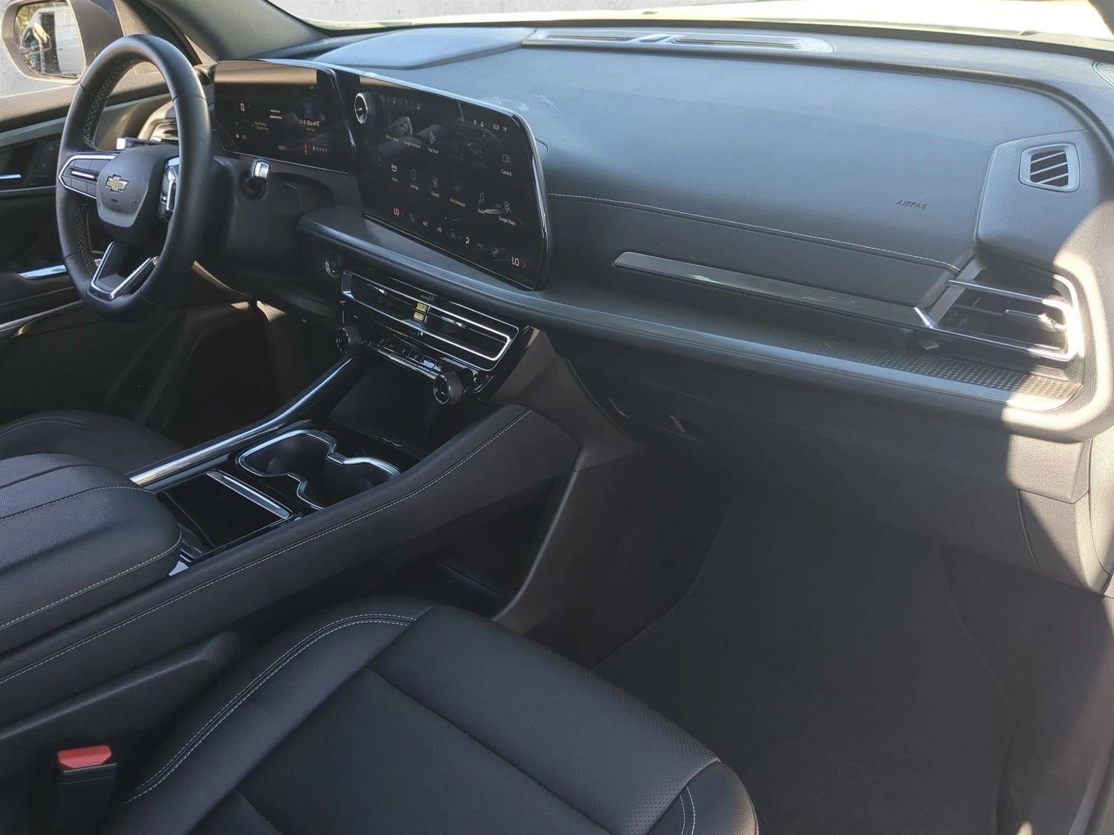 2024 Chevrolet Traverse LT