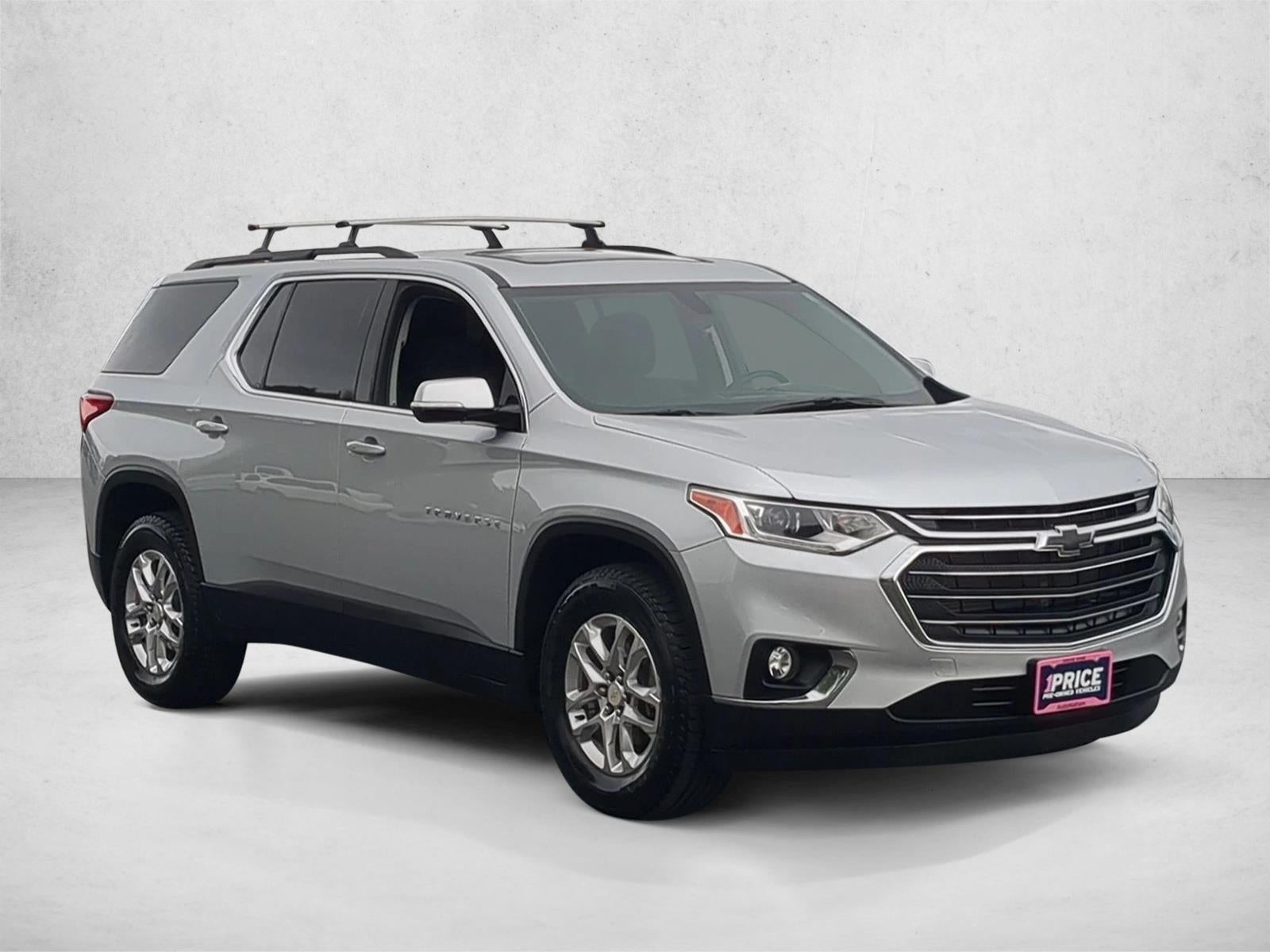2020 Chevrolet Traverse LT Cloth