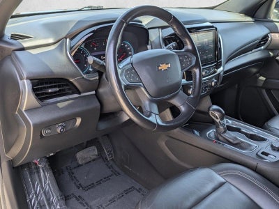 2022 Chevrolet Traverse LT Leather