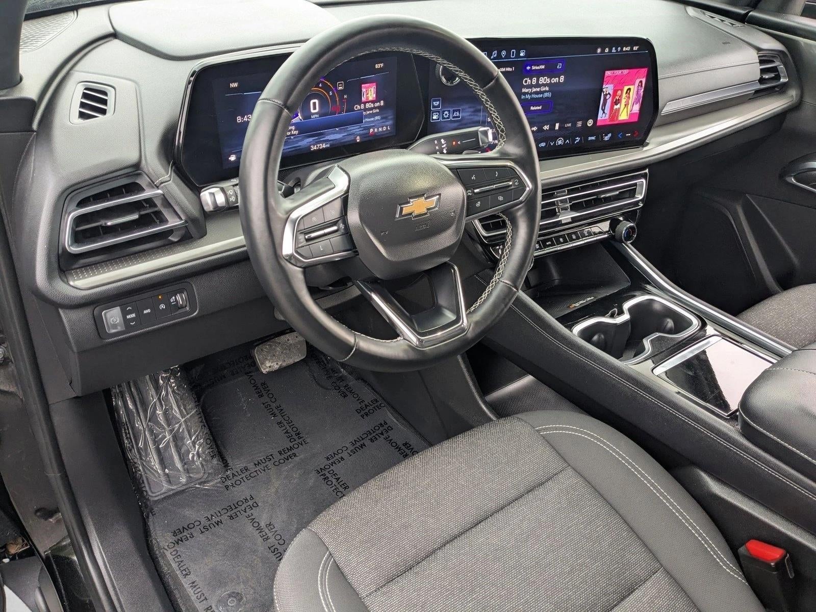 2024 Chevrolet Traverse LT