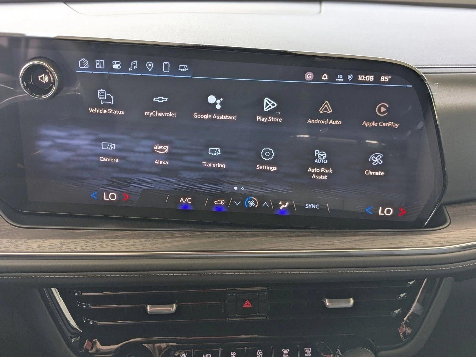 2025 Chevrolet Suburban LS