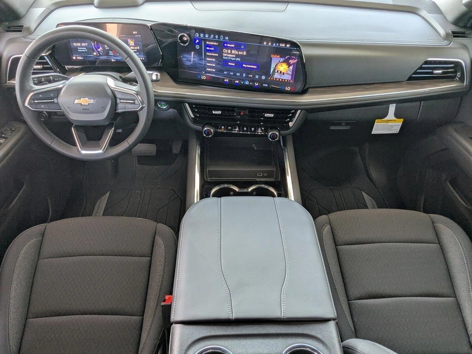 2025 Chevrolet Suburban LS