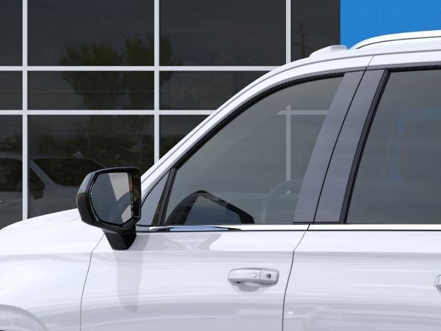 2025 Chevrolet Suburban LS