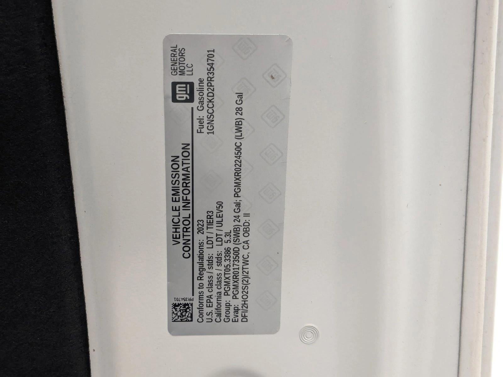 2023 Chevrolet Suburban LT