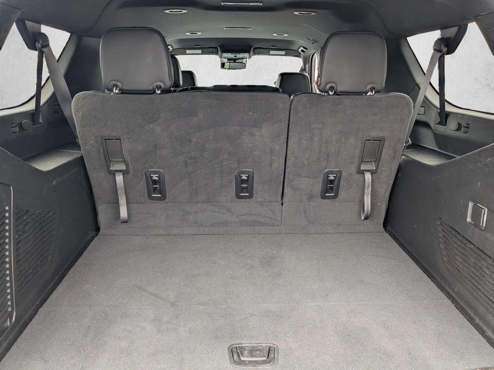 2024 Chevrolet Suburban RST