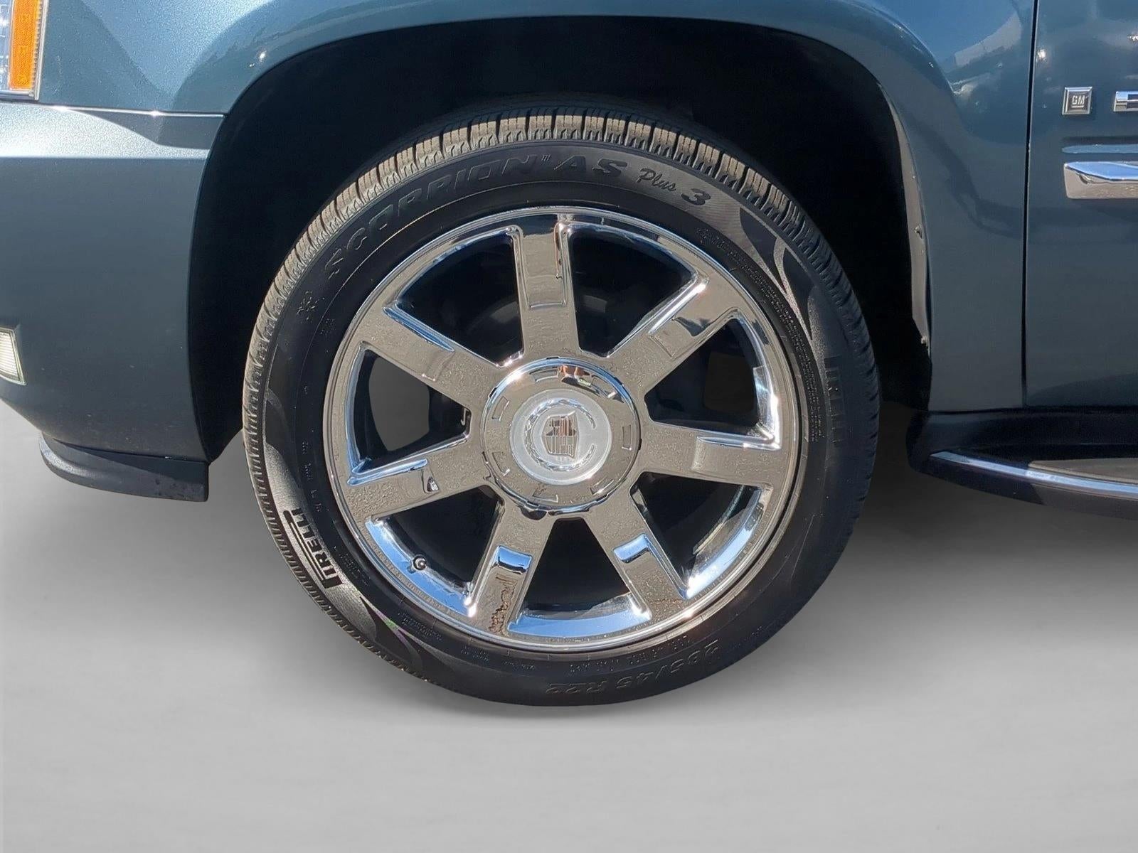 2008 Cadillac Escalade Base