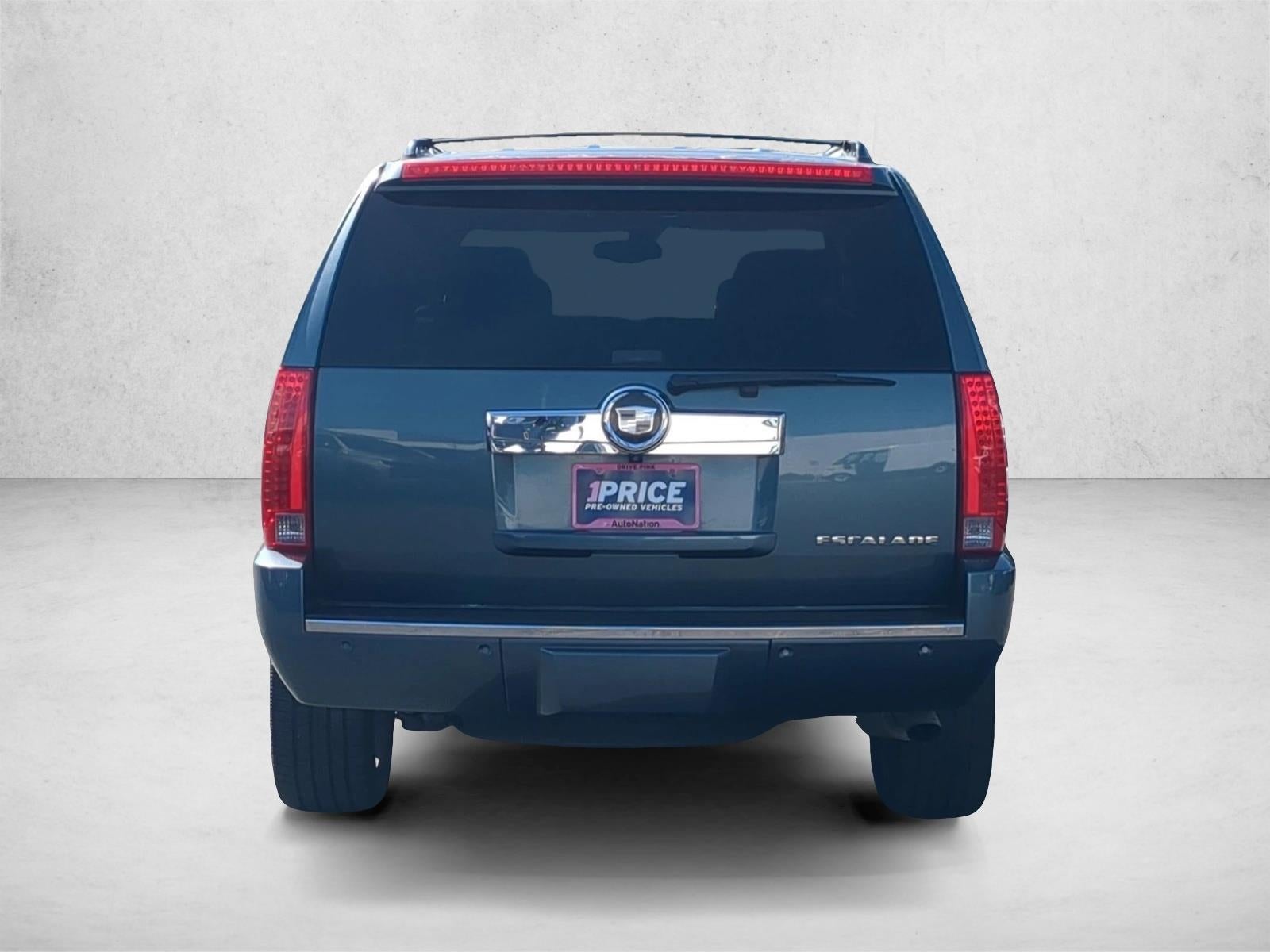 2008 Cadillac Escalade Base