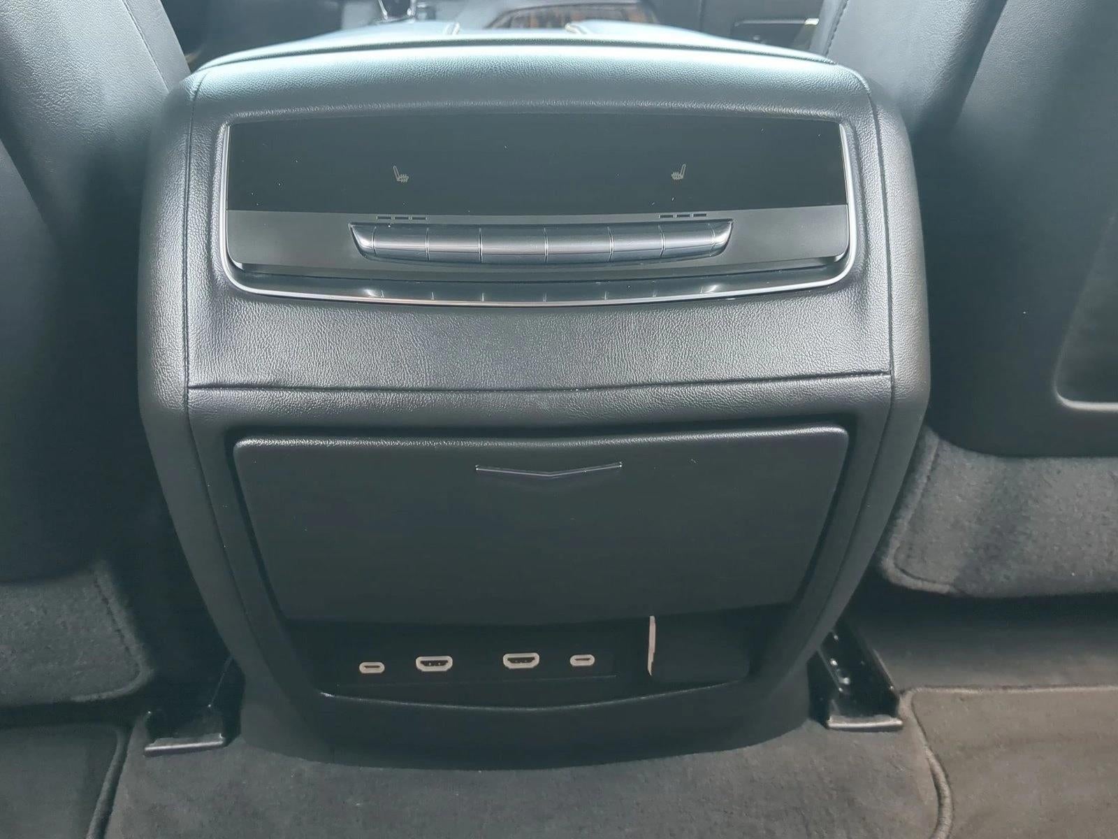 2024 Cadillac Escalade ESV Premium Luxury