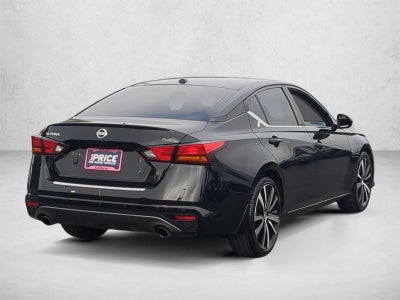 2021 Nissan Altima SR FWD