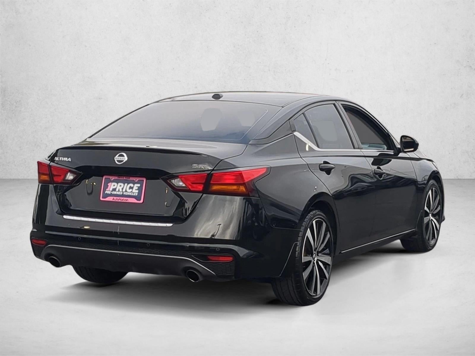 2021 Nissan Altima SR FWD
