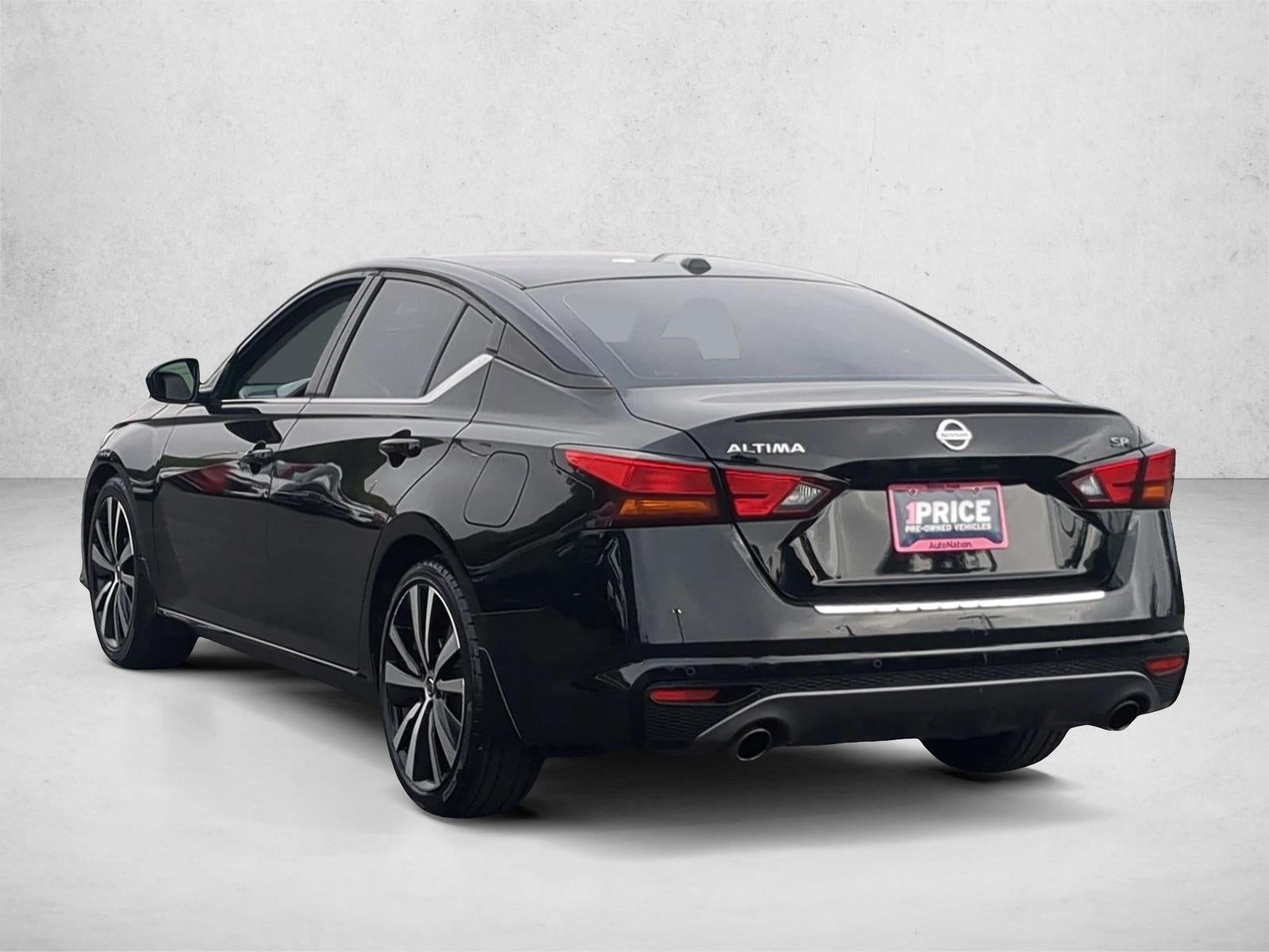 2021 Nissan Altima SR FWD
