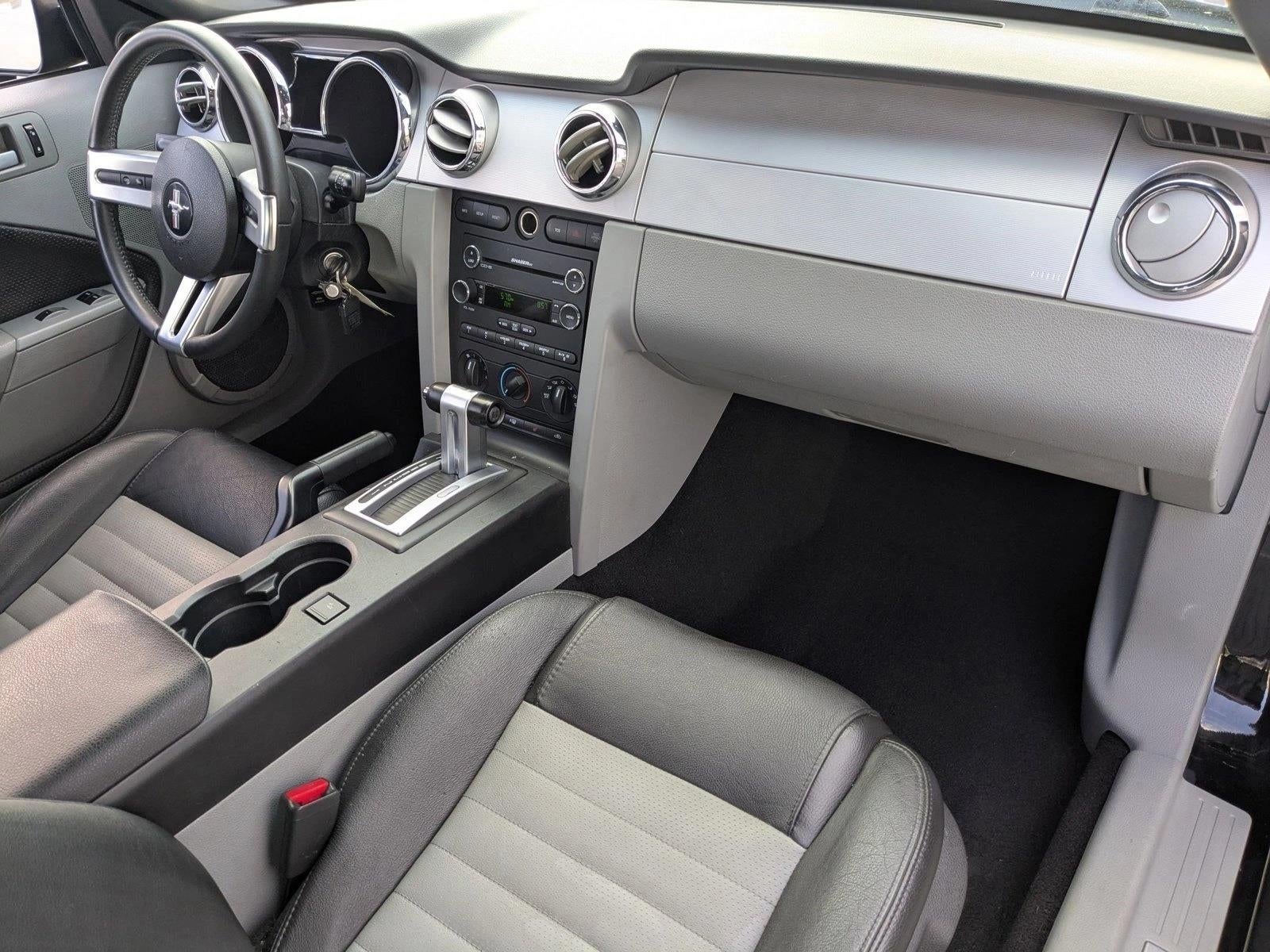 2008 Ford Mustang GT Deluxe