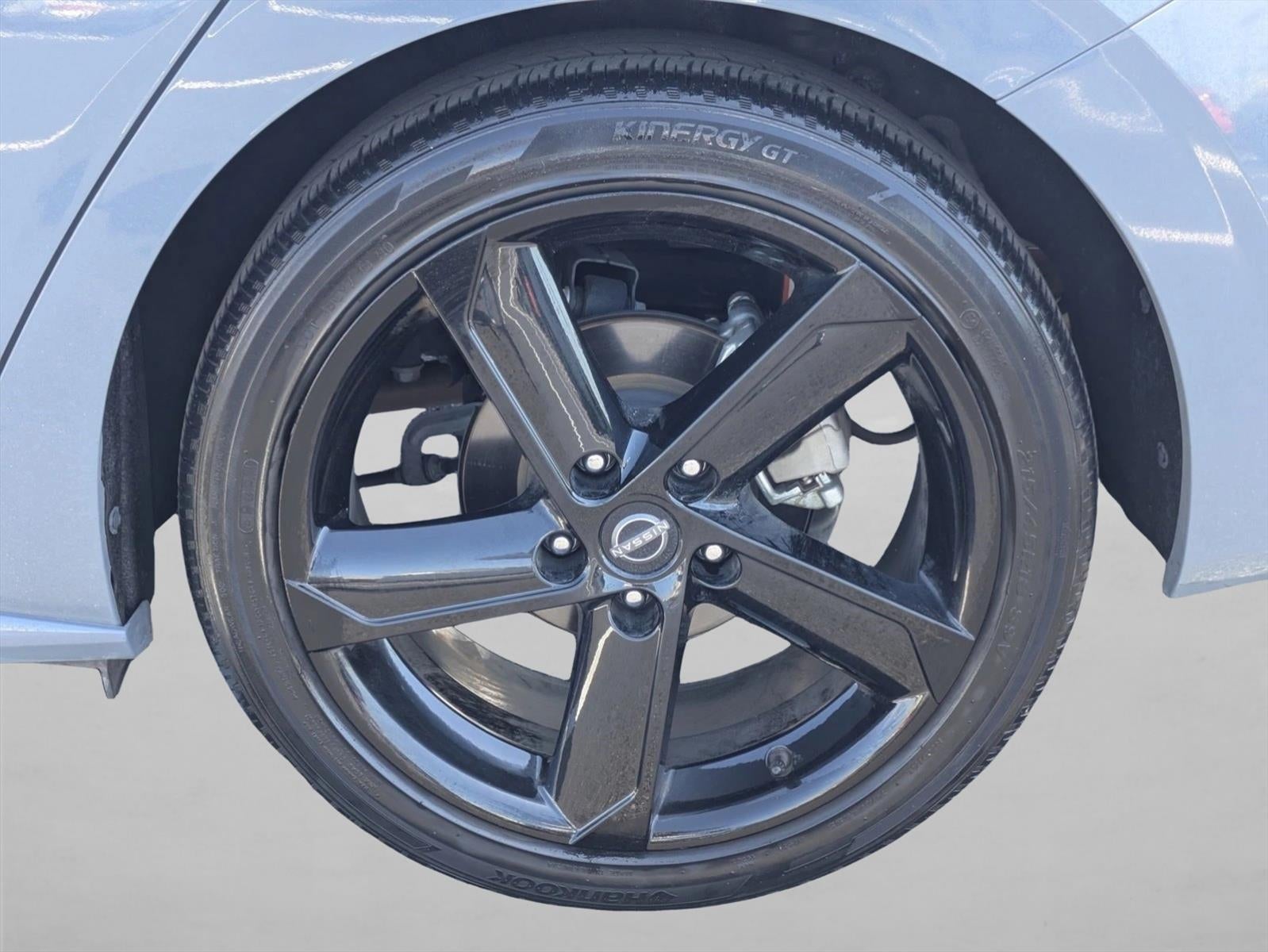 2024 Nissan Sentra SR Xtronic CVT