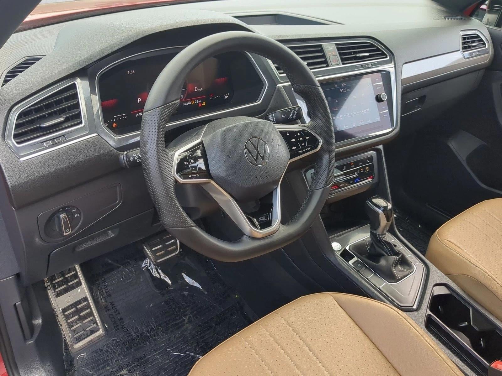 2024 Volkswagen Tiguan 2.0T SE R-Line Black