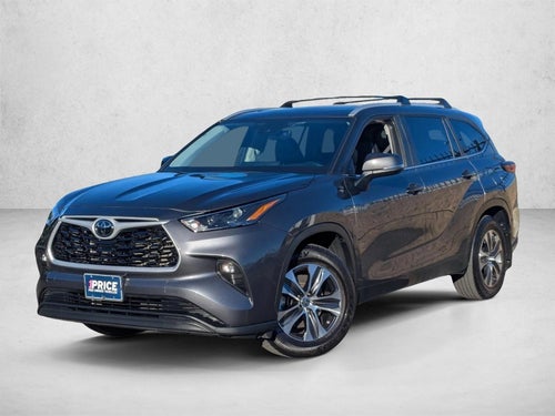2024 Toyota Highlander LE