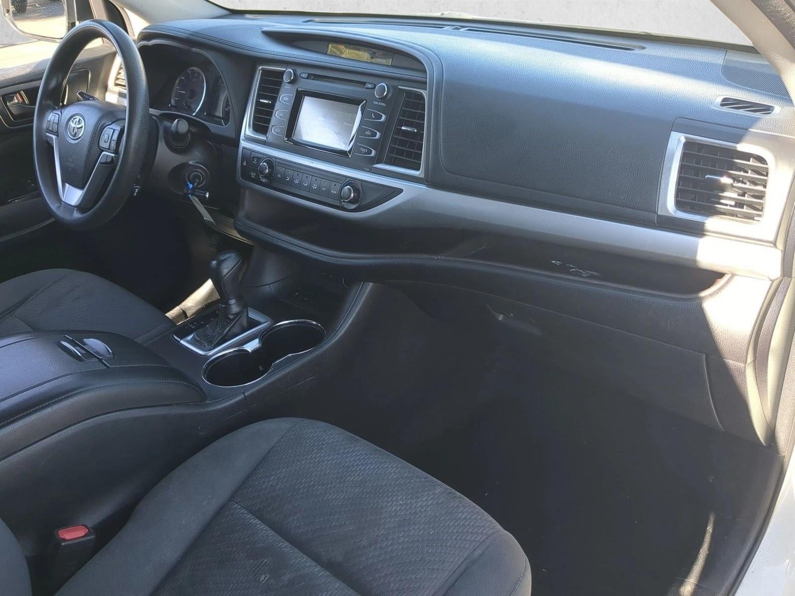 2018 Toyota Highlander LE
