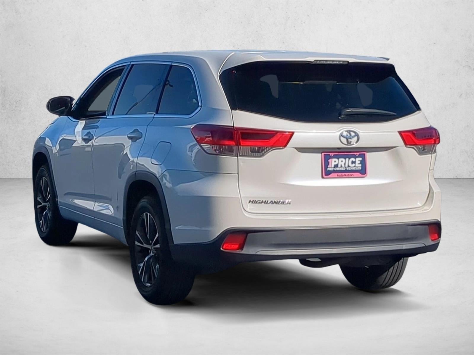 2018 Toyota Highlander LE