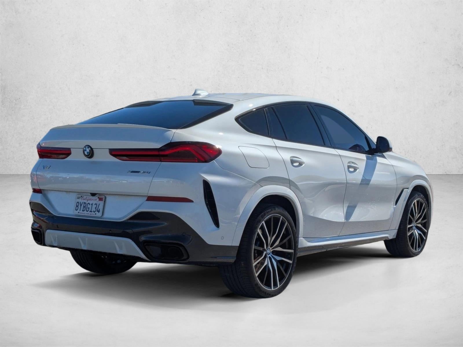 2022 BMW X6 xDrive40i