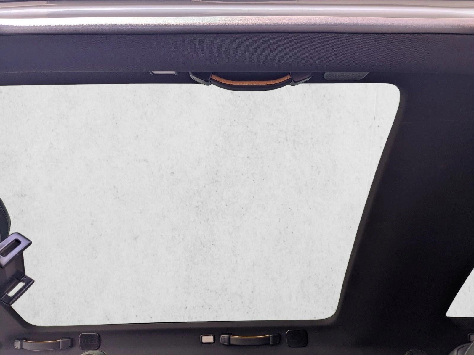 2026 RIVIAN R1S Base