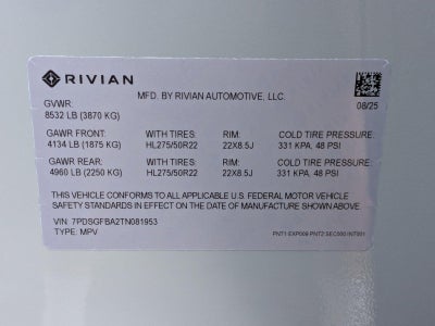 2026 RIVIAN R1S Base