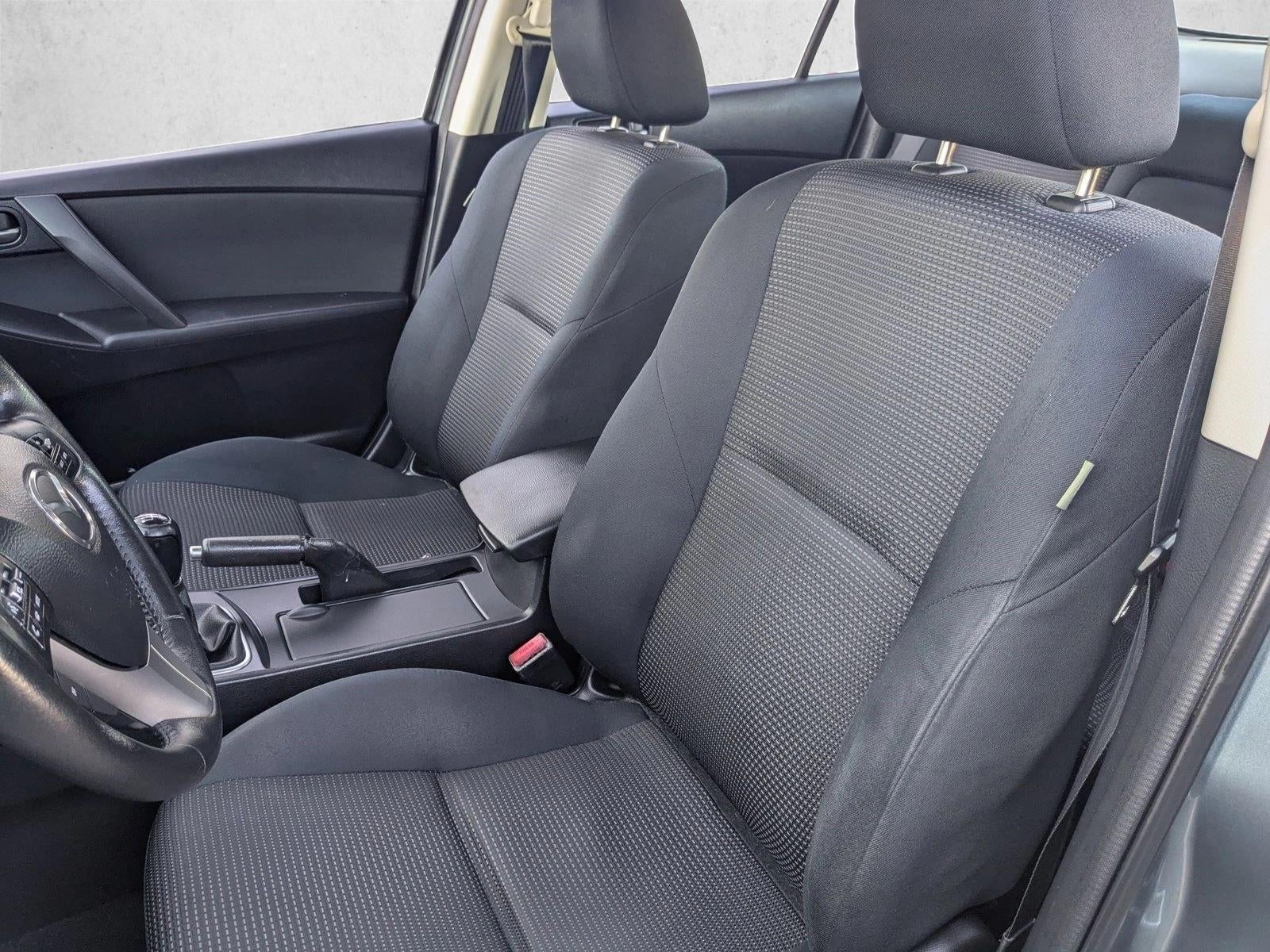 2013 Mazda Mazda3 i Touring