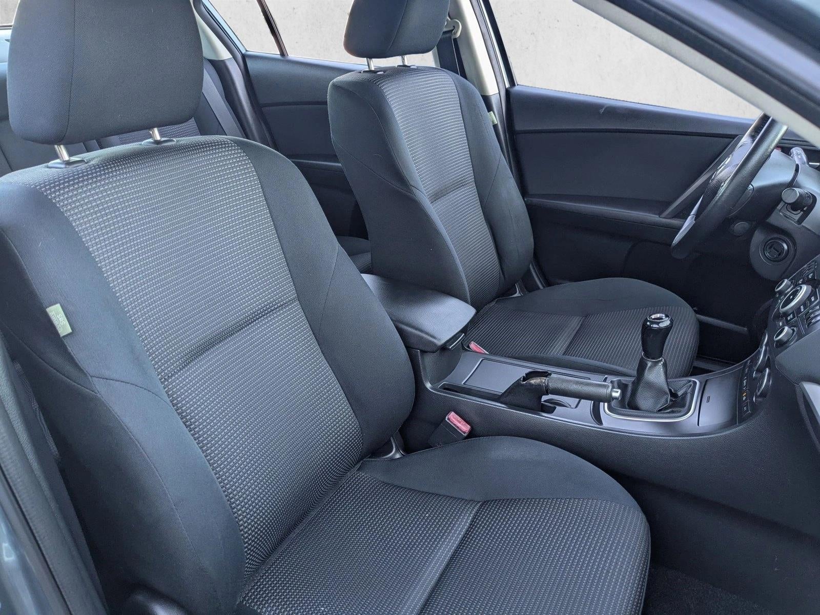 2013 Mazda Mazda3 i Touring