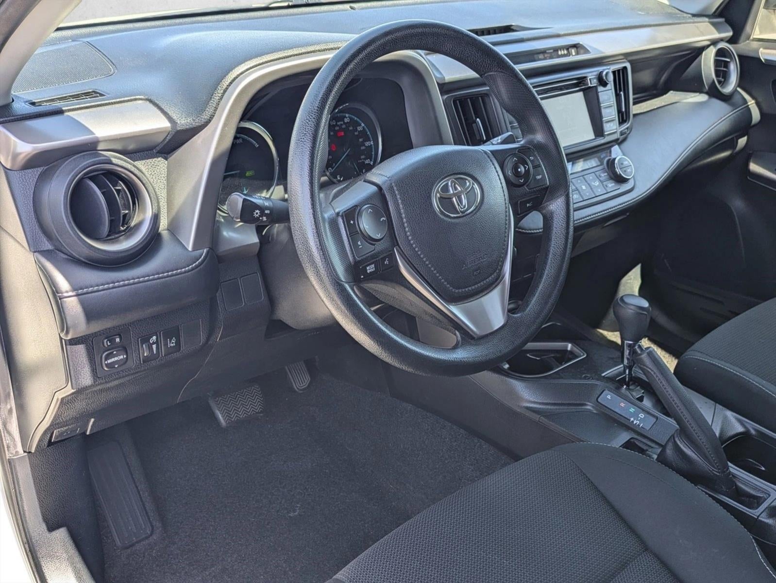 2018 Toyota RAV4 Hybrid LE