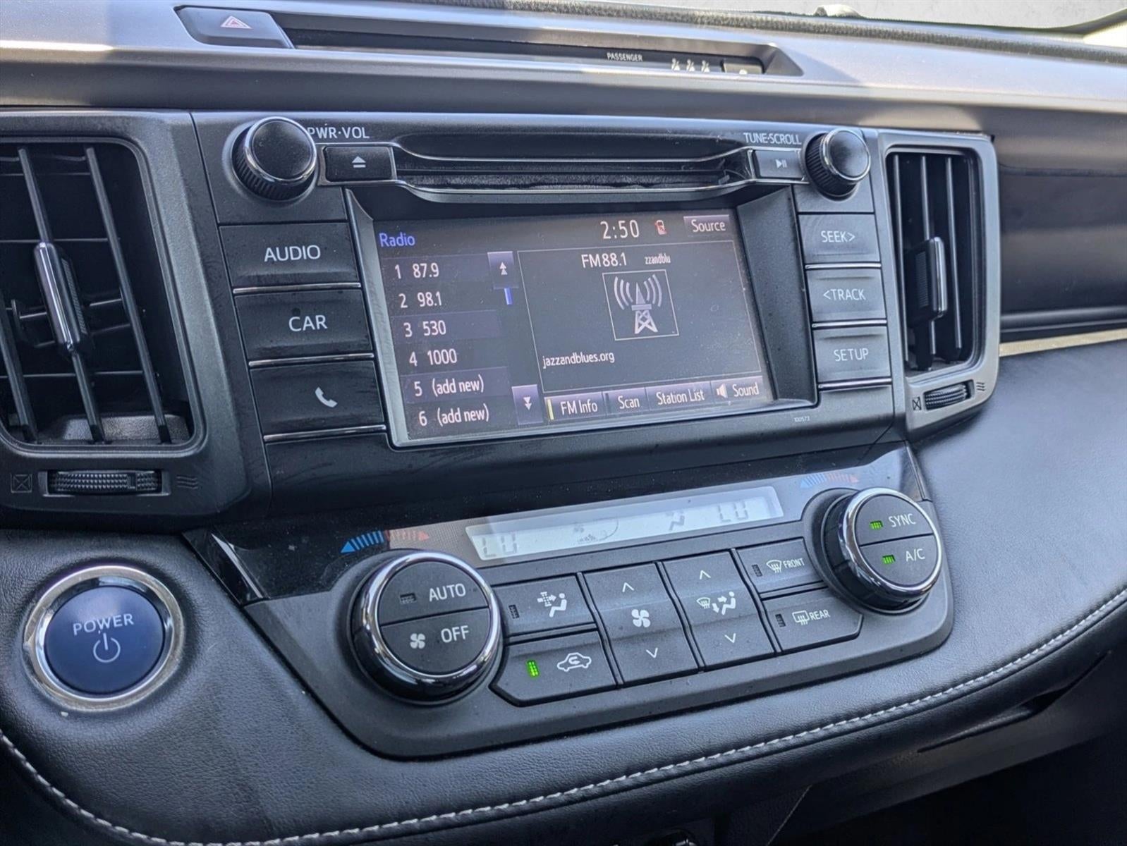 2018 Toyota RAV4 Hybrid LE