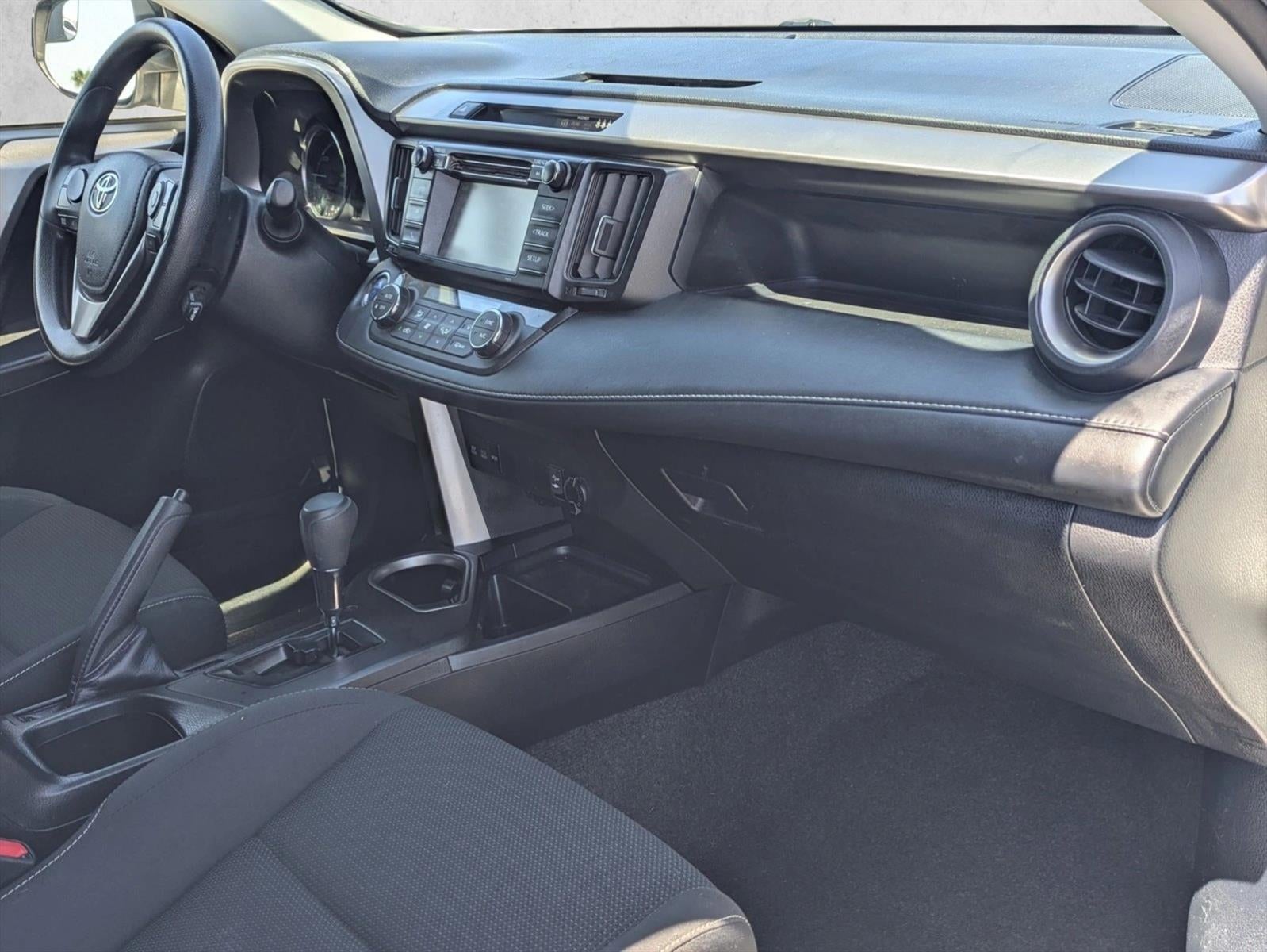 2018 Toyota RAV4 Hybrid LE
