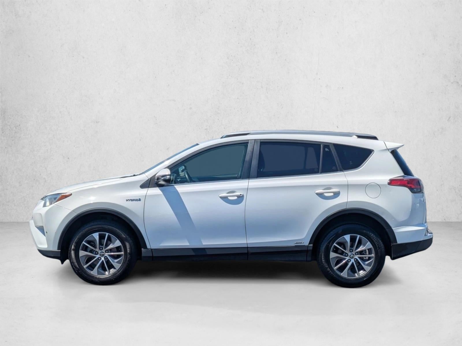 2018 Toyota RAV4 Hybrid LE