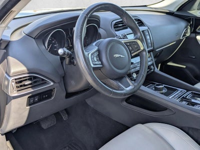 2018 Jaguar F-PACE 25t Prestige