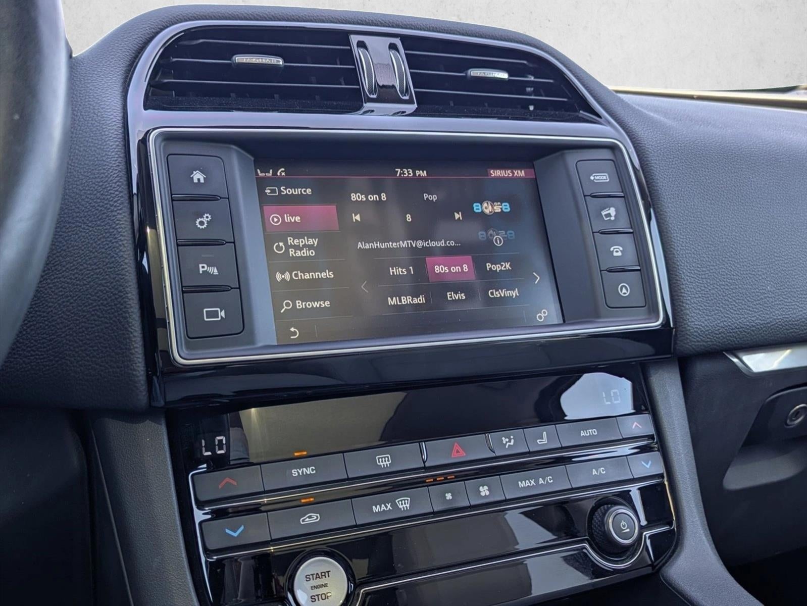 2018 Jaguar F-PACE 25t Prestige