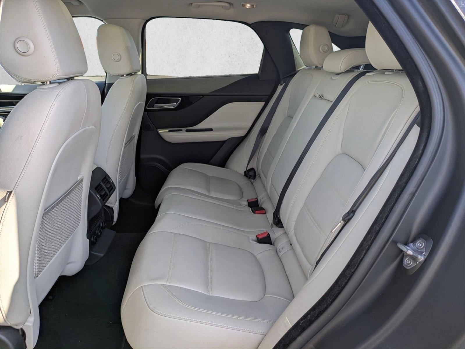2018 Jaguar F-PACE 25t Prestige