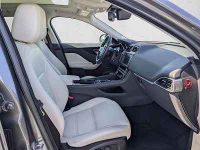 2018 Jaguar F-PACE 25t Prestige