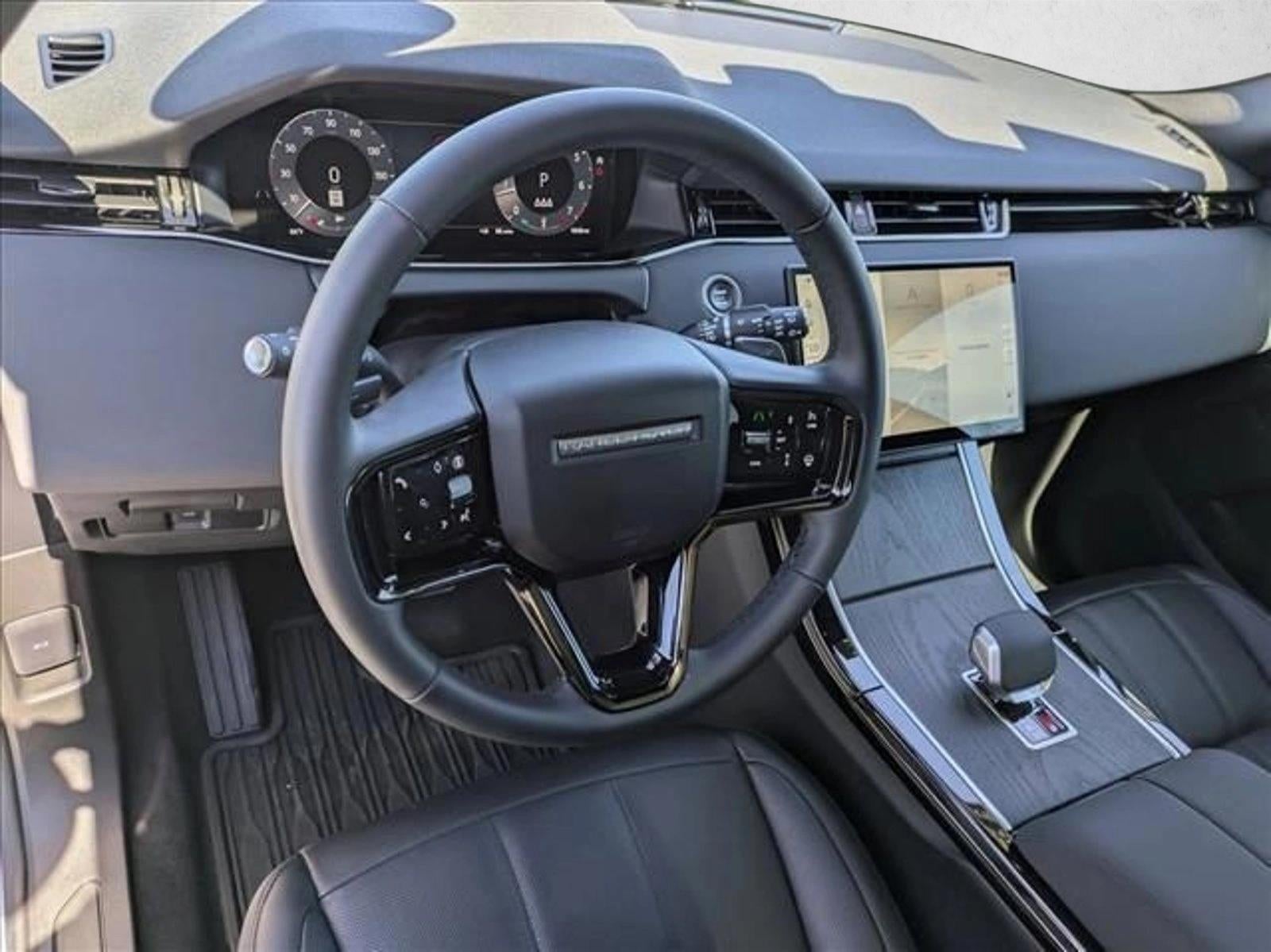 2025 Land Rover Range Rover Evoque Core S