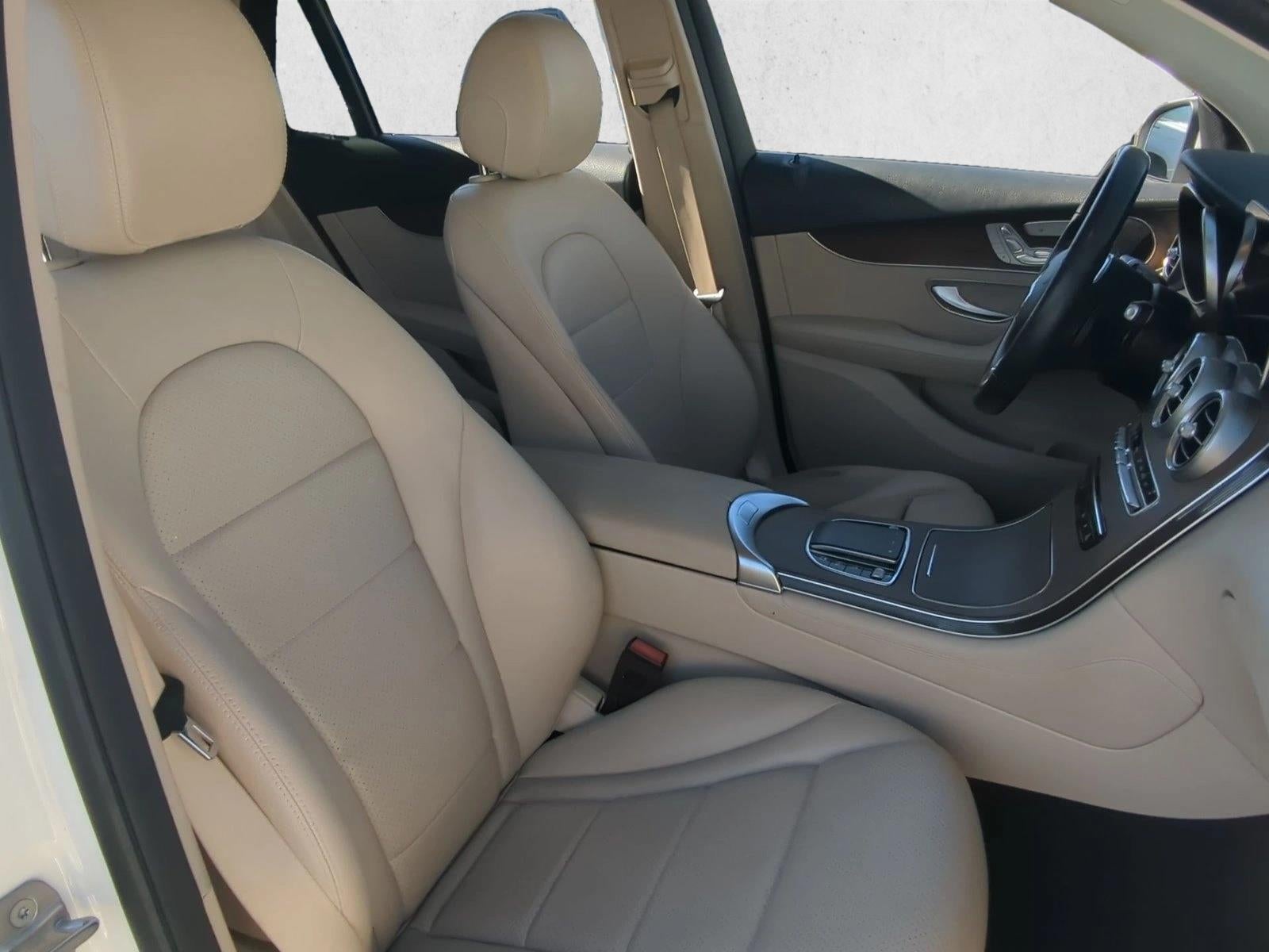 2021 Mercedes-Benz GLC 300 SUV
