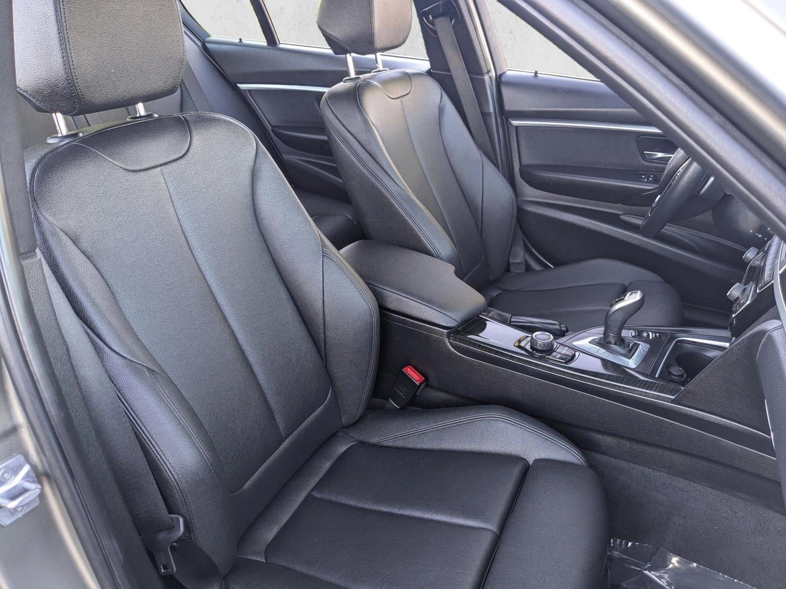 2018 BMW 3 Series 330i